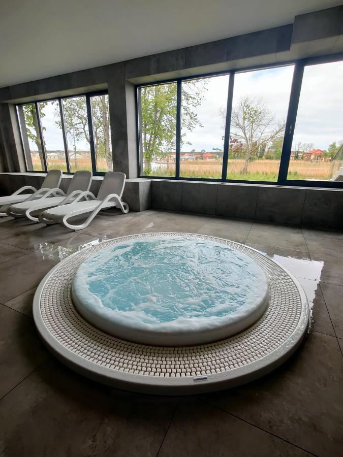 Bridge Apartment & Spa Dziwnów エクステリア 写真
